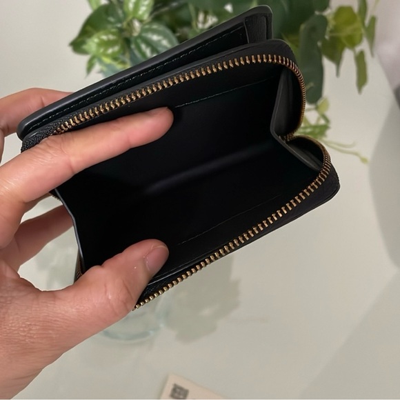 NWT , Tory Burch Emerson black shoulder bag & matching wallet - Picture 14 of 15